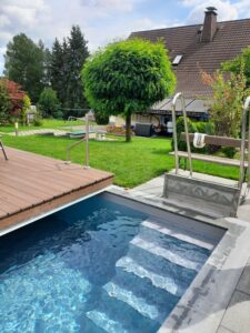 Poolabdeckung zum Schieben